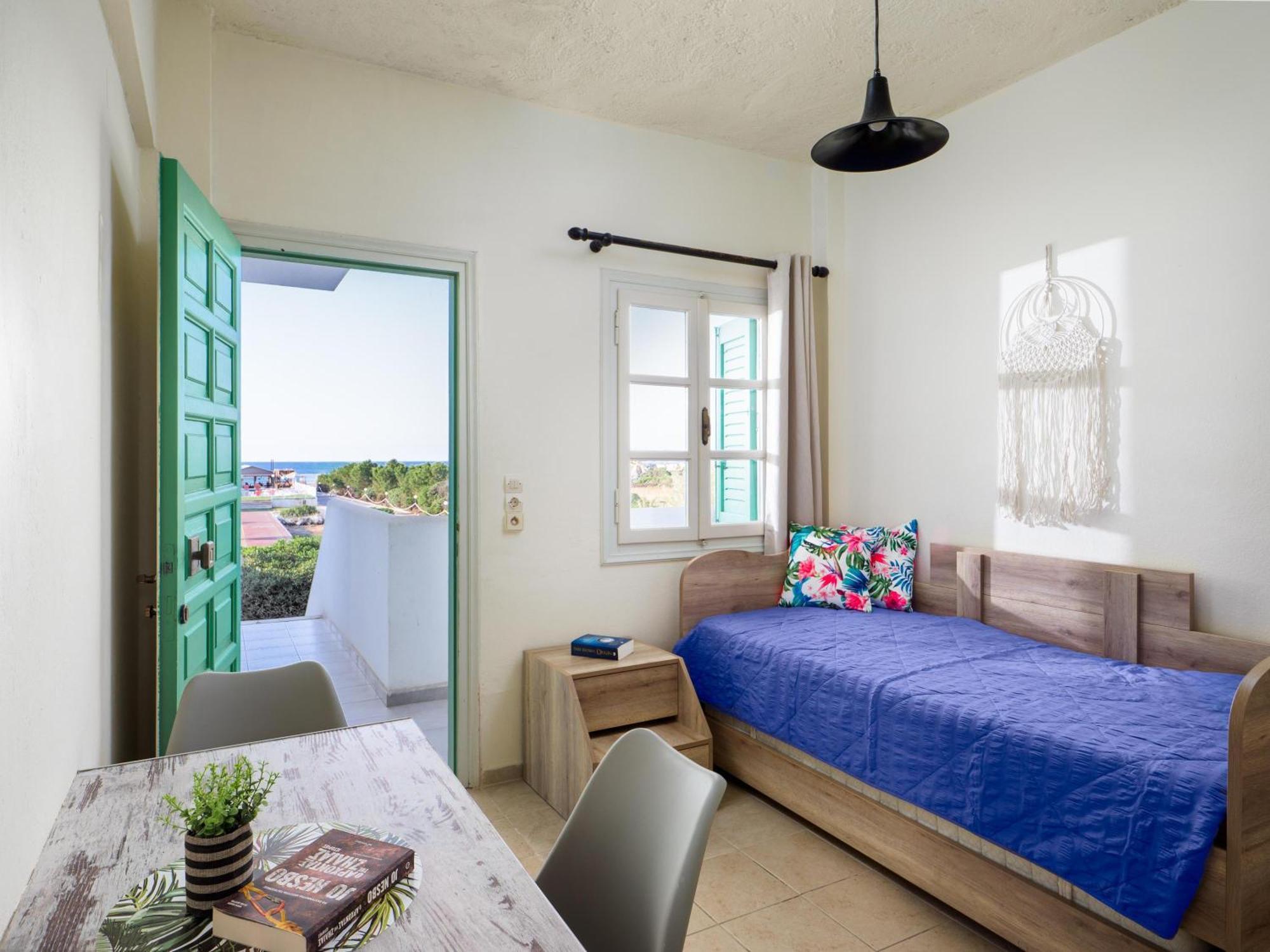 Divina Seaside Apartments By Estia Gouves Bagian luar foto